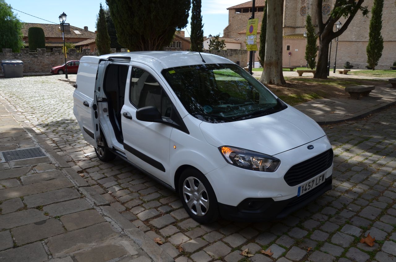 Foto Ford Transit  Courier 13