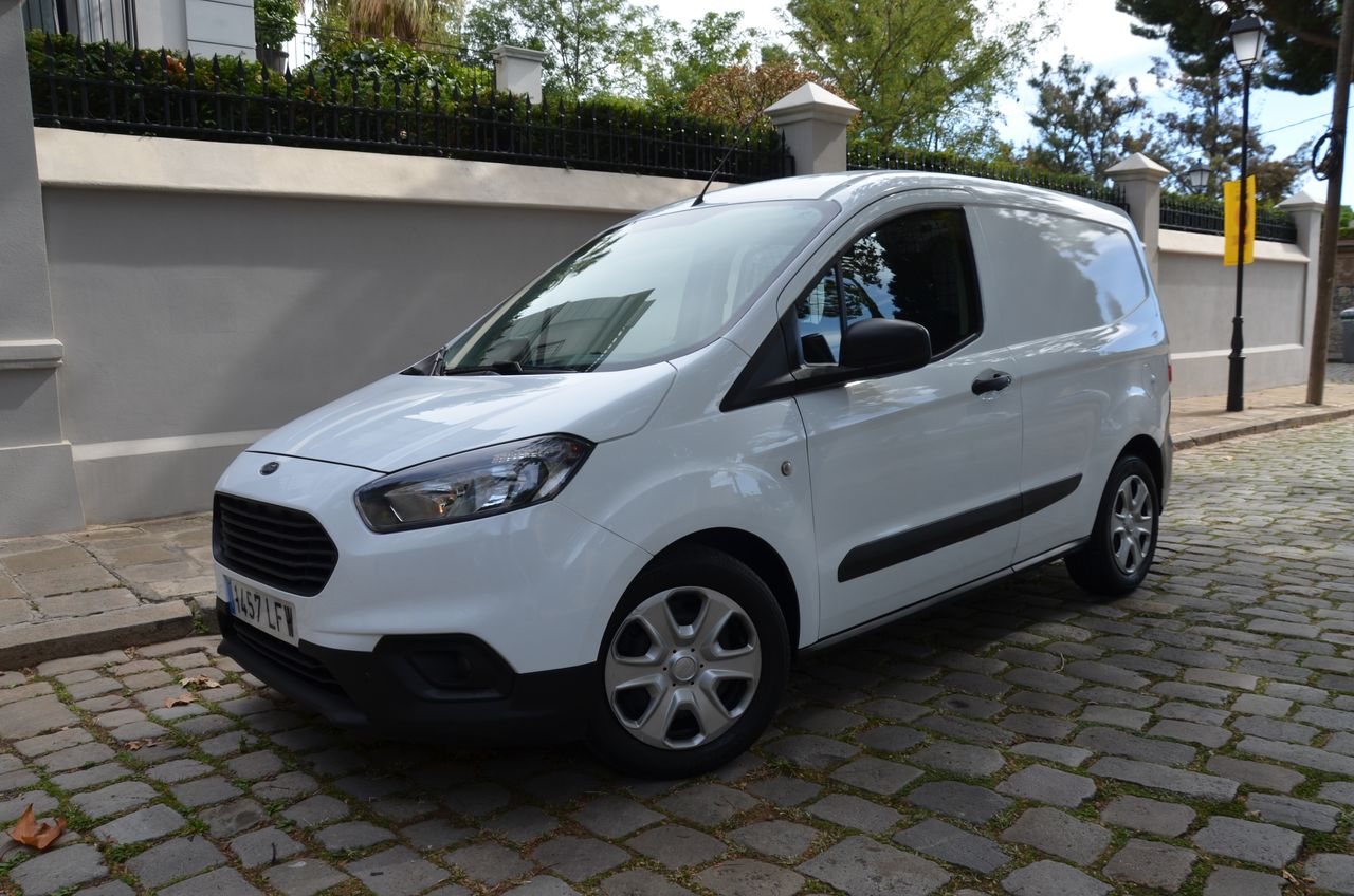 Foto Ford Transit  Courier 29