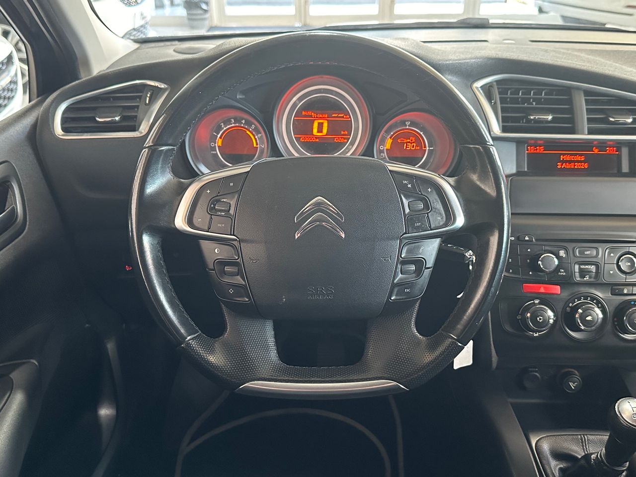 Foto Citroën C4 10