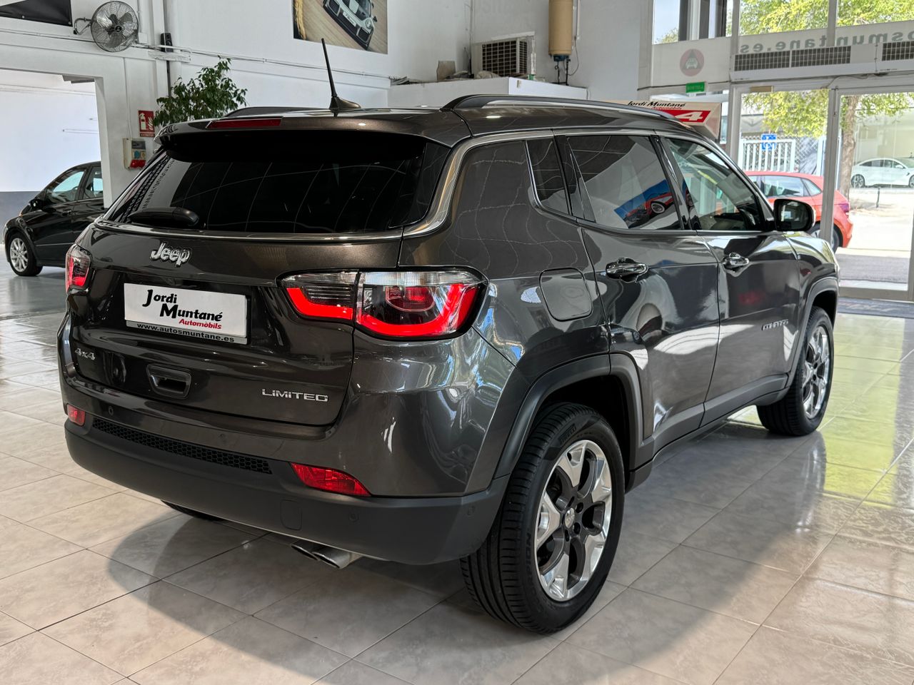 Foto Jeep Compass 4