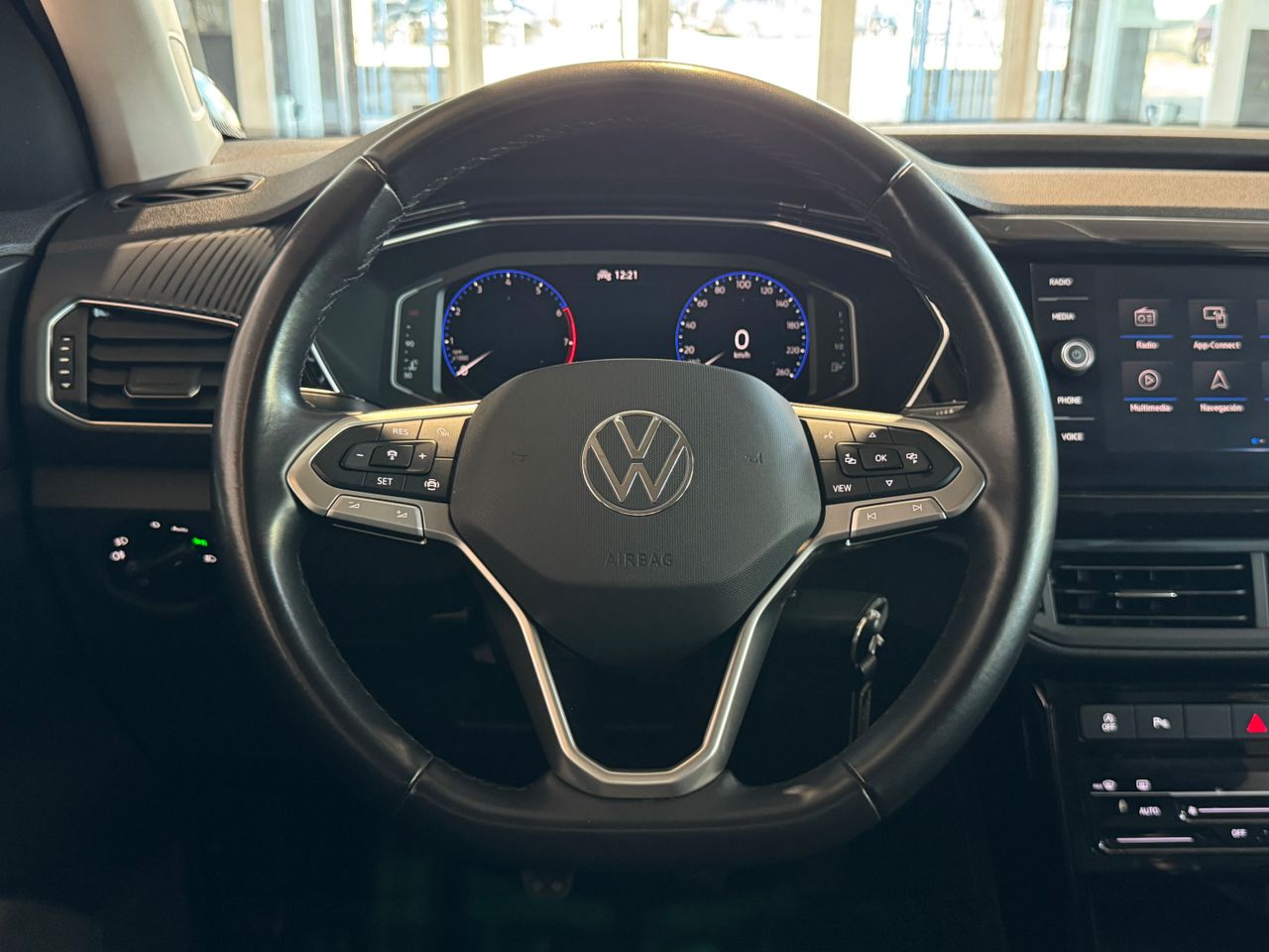 Foto Volkswagen T-Cross 10