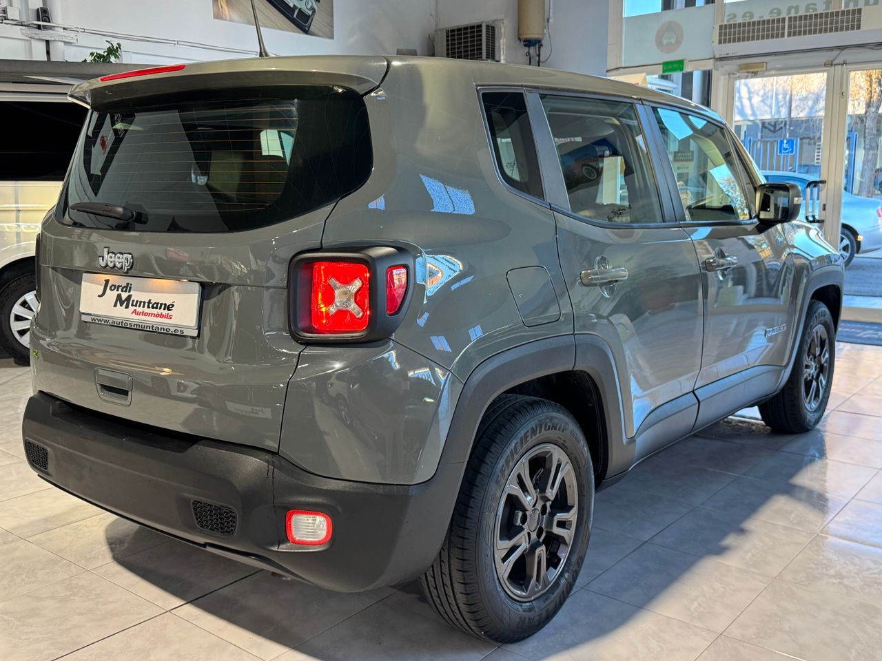 Foto Jeep Renegade 4