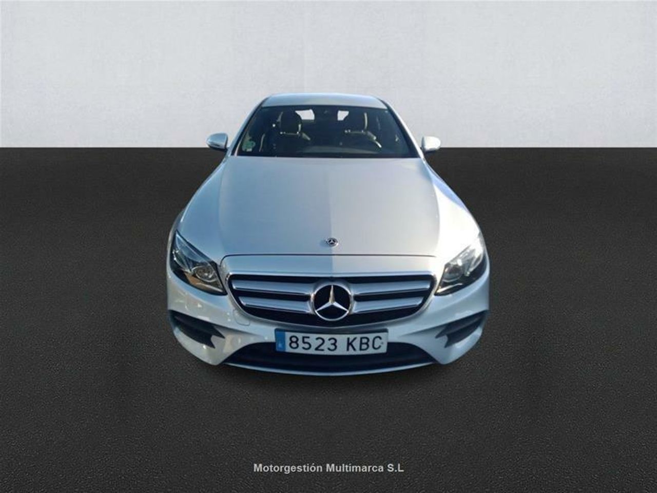 Foto Mercedes-Benz Clase E 2