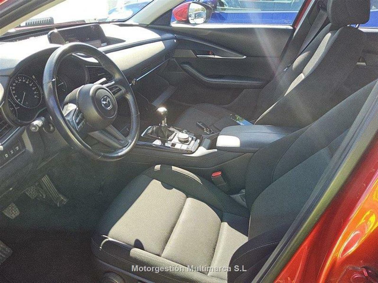 Foto Mazda CX-30 7