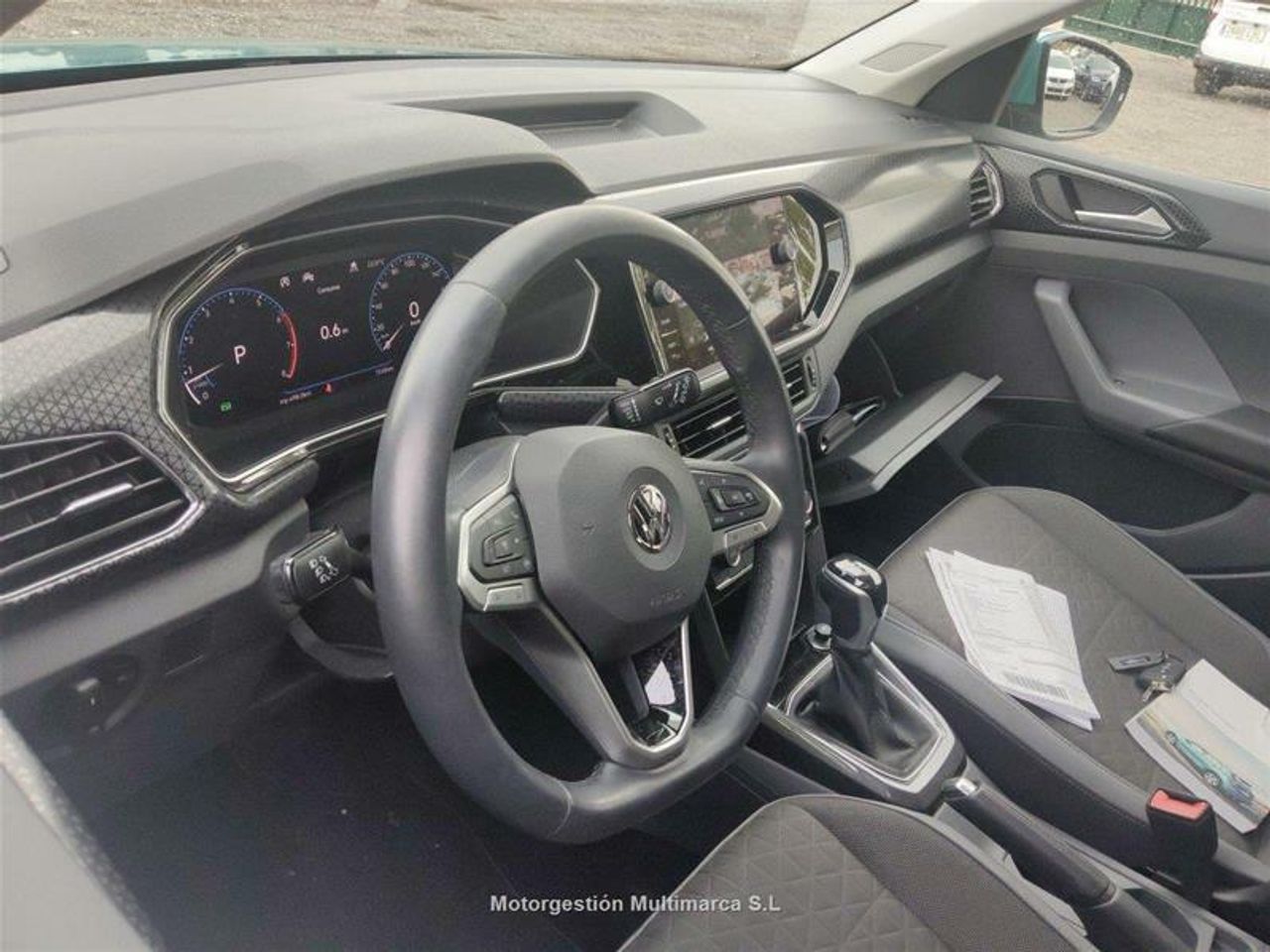 Foto Volkswagen T-Cross 7