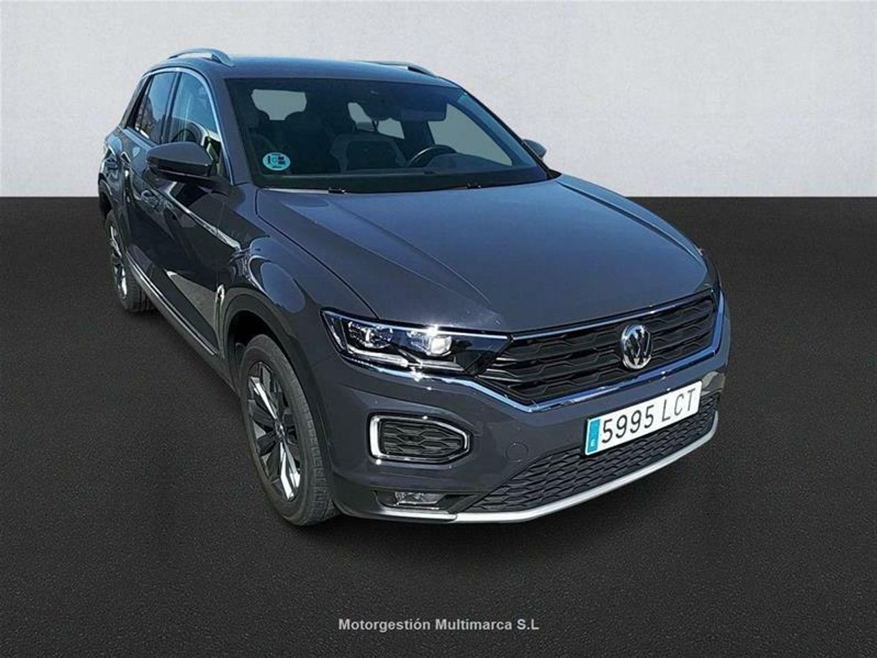 Foto Volkswagen T-Roc 3