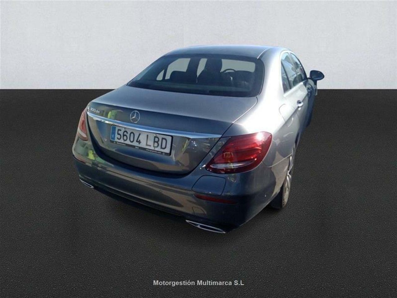 Foto Mercedes-Benz Clase E 4