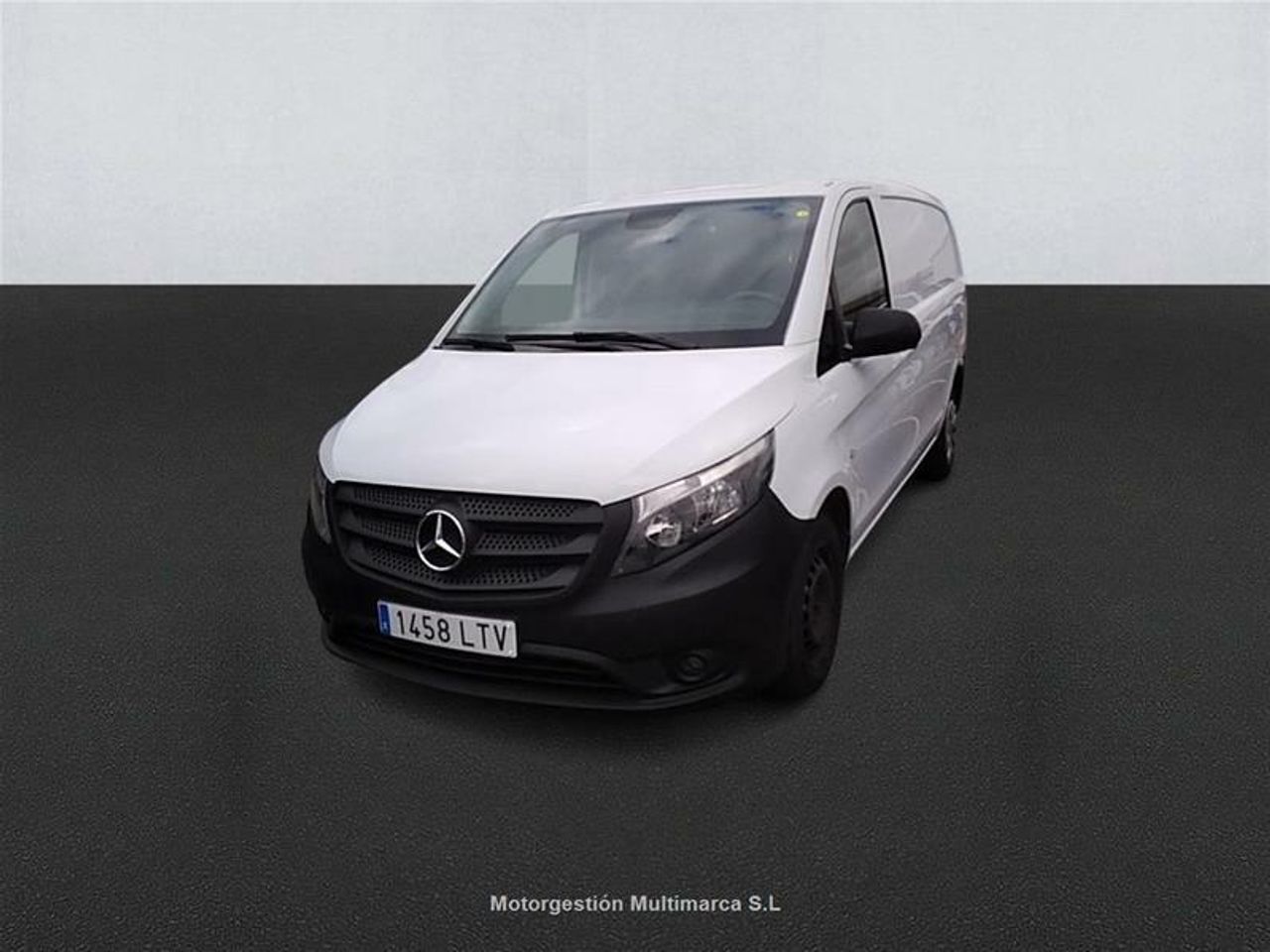 Foto Mercedes-Benz Vito 1