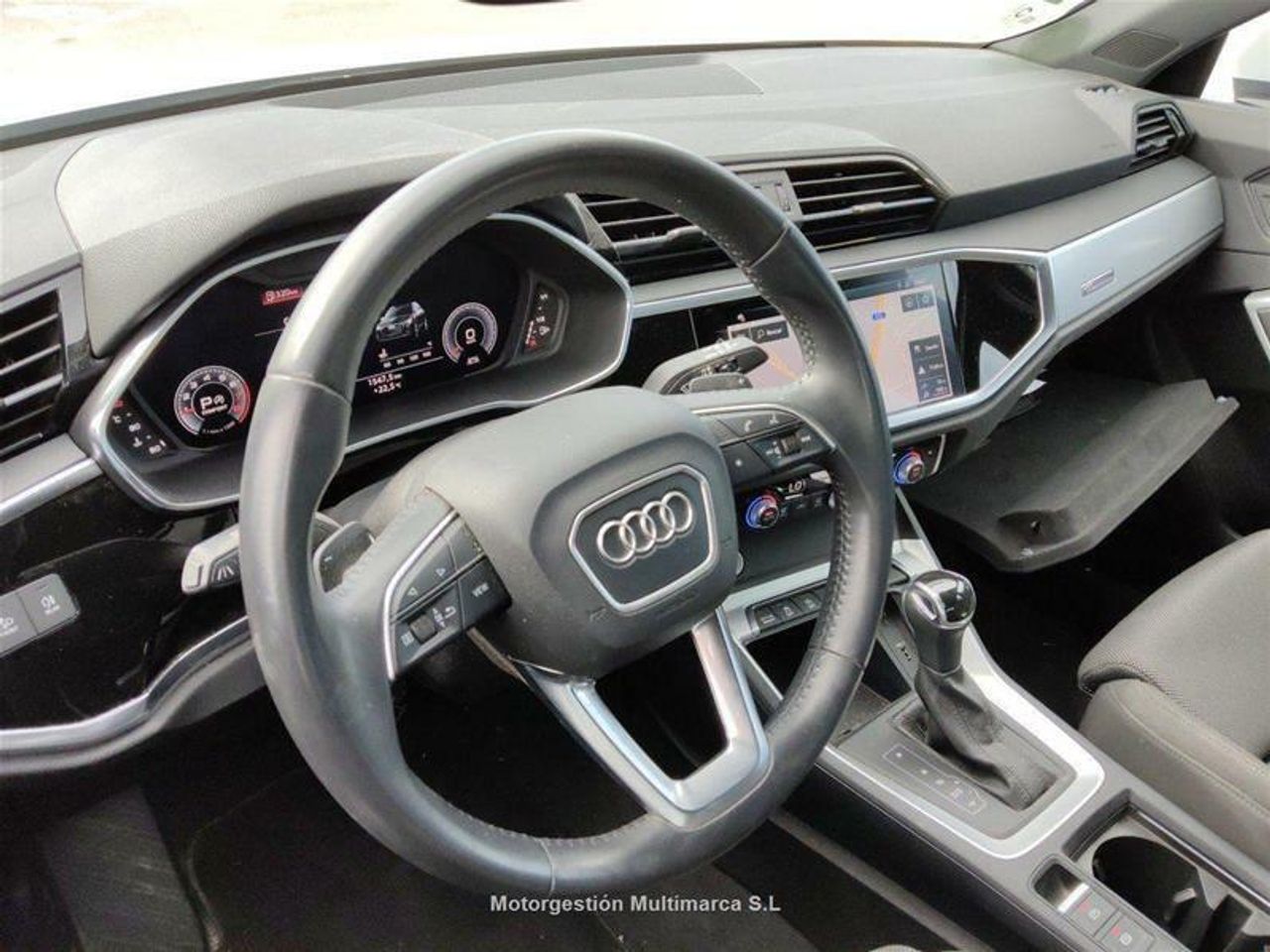 Foto Audi Q3 7