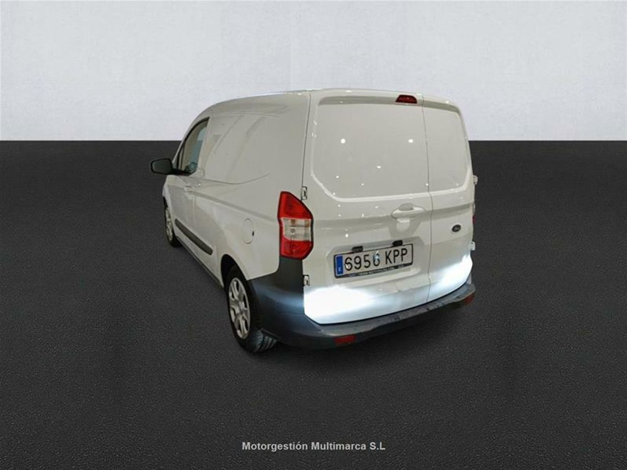 Foto Ford Transit  Courier 6