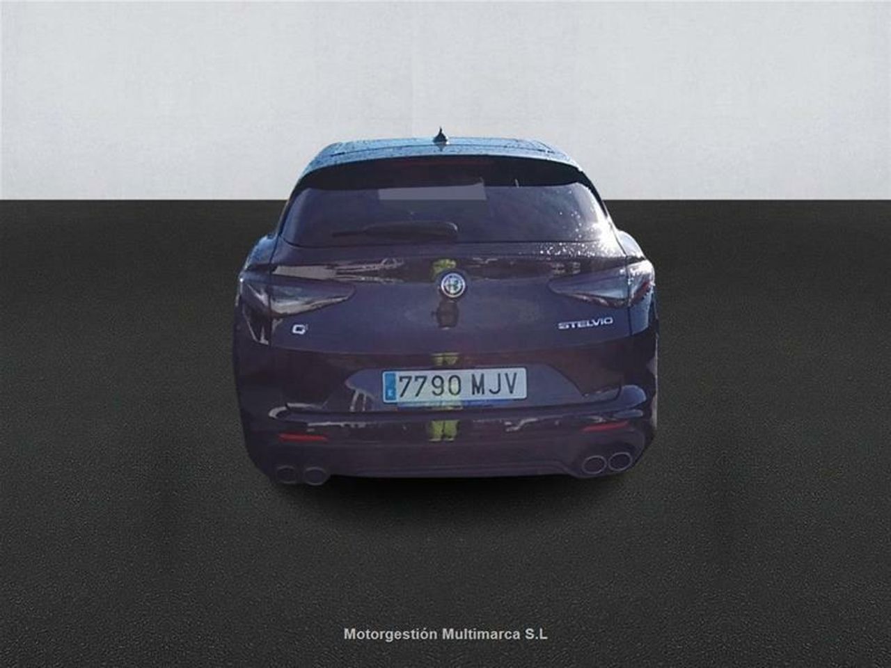 Foto Alfa Romeo Stelvio 5