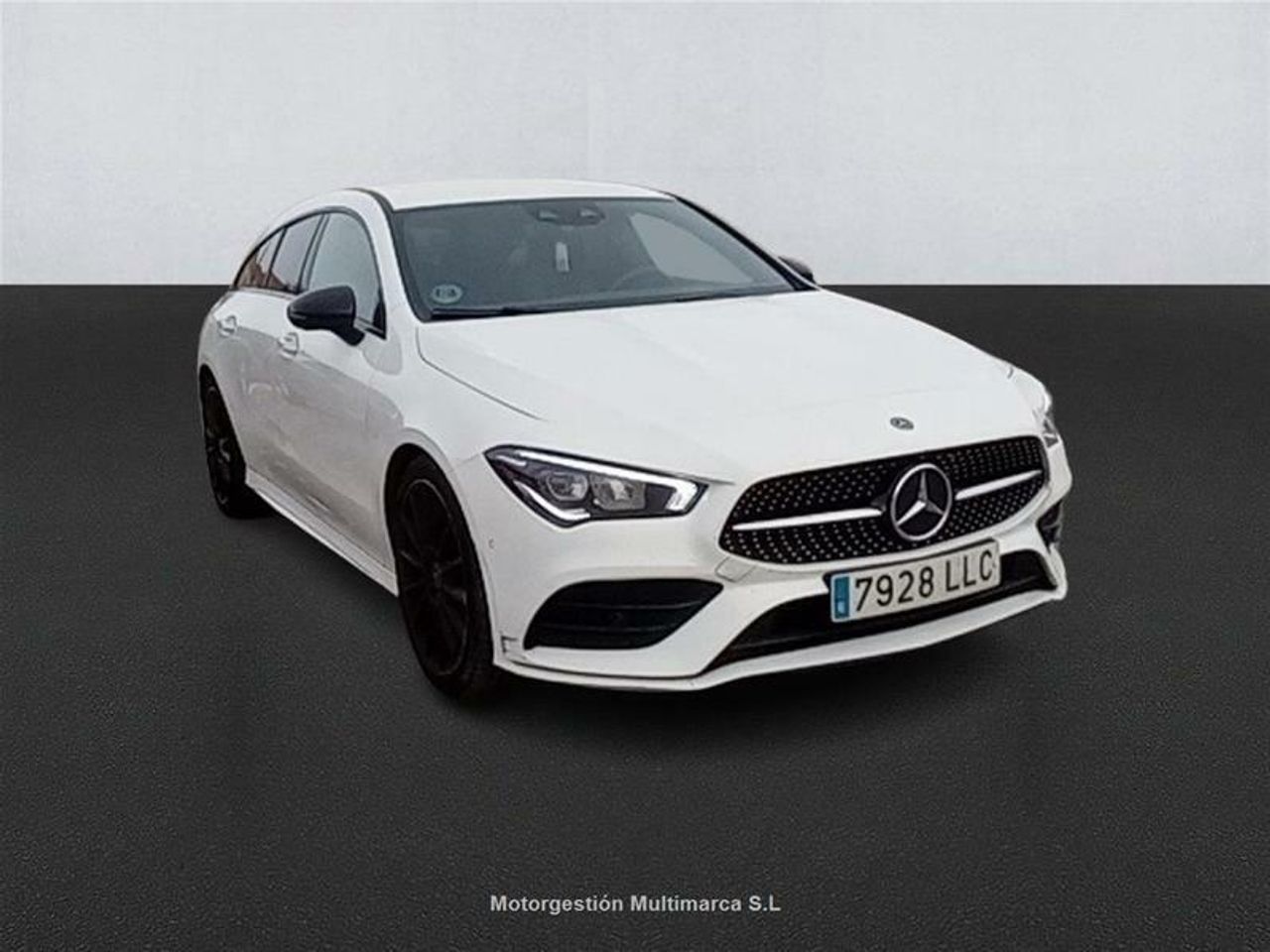 Foto Mercedes-Benz Clase CLA 3