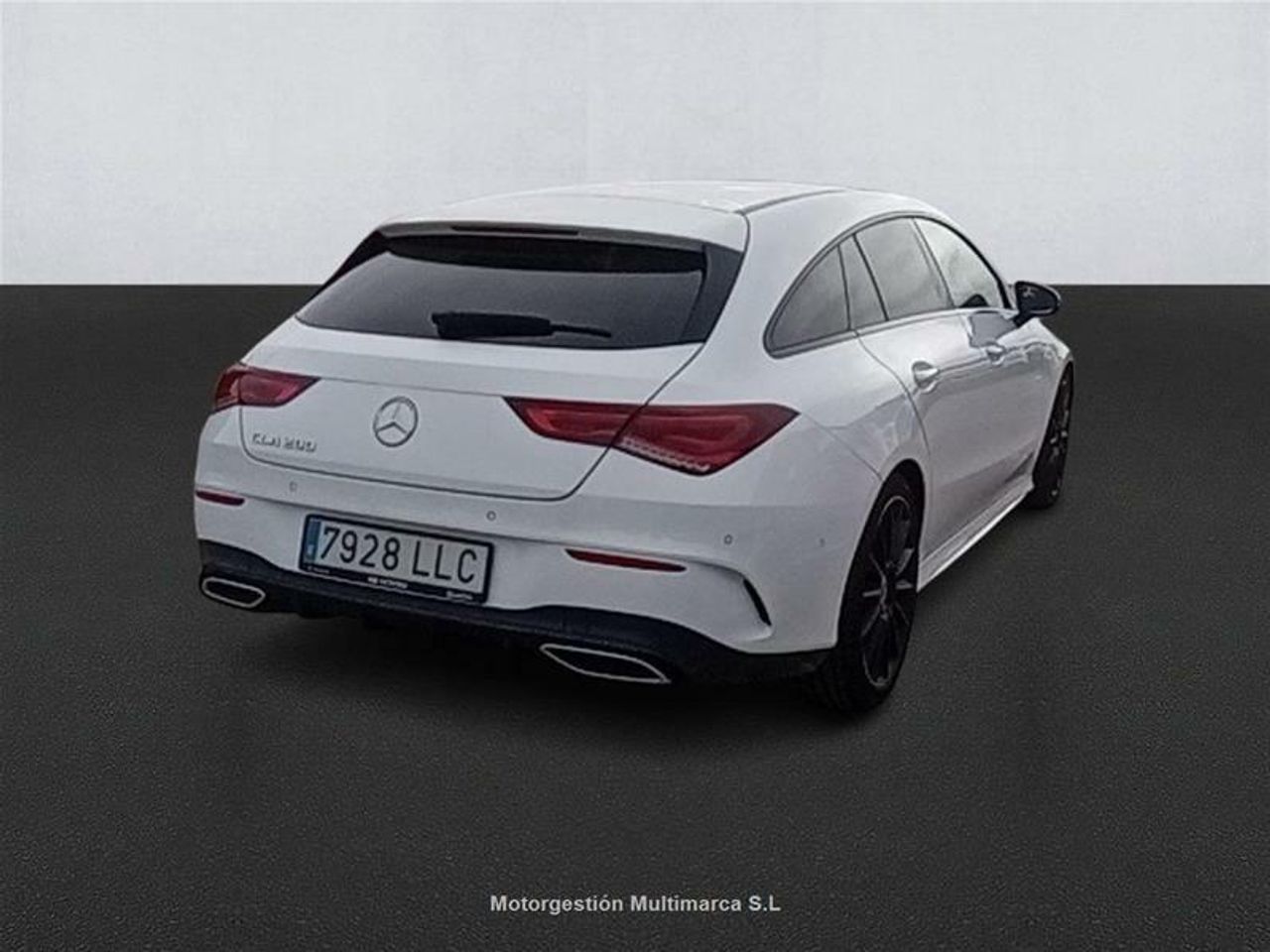 Foto Mercedes-Benz Clase CLA 4