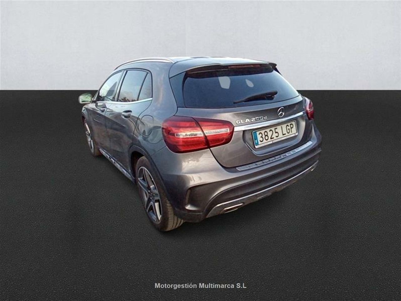 Foto Mercedes-Benz Clase GLA 6