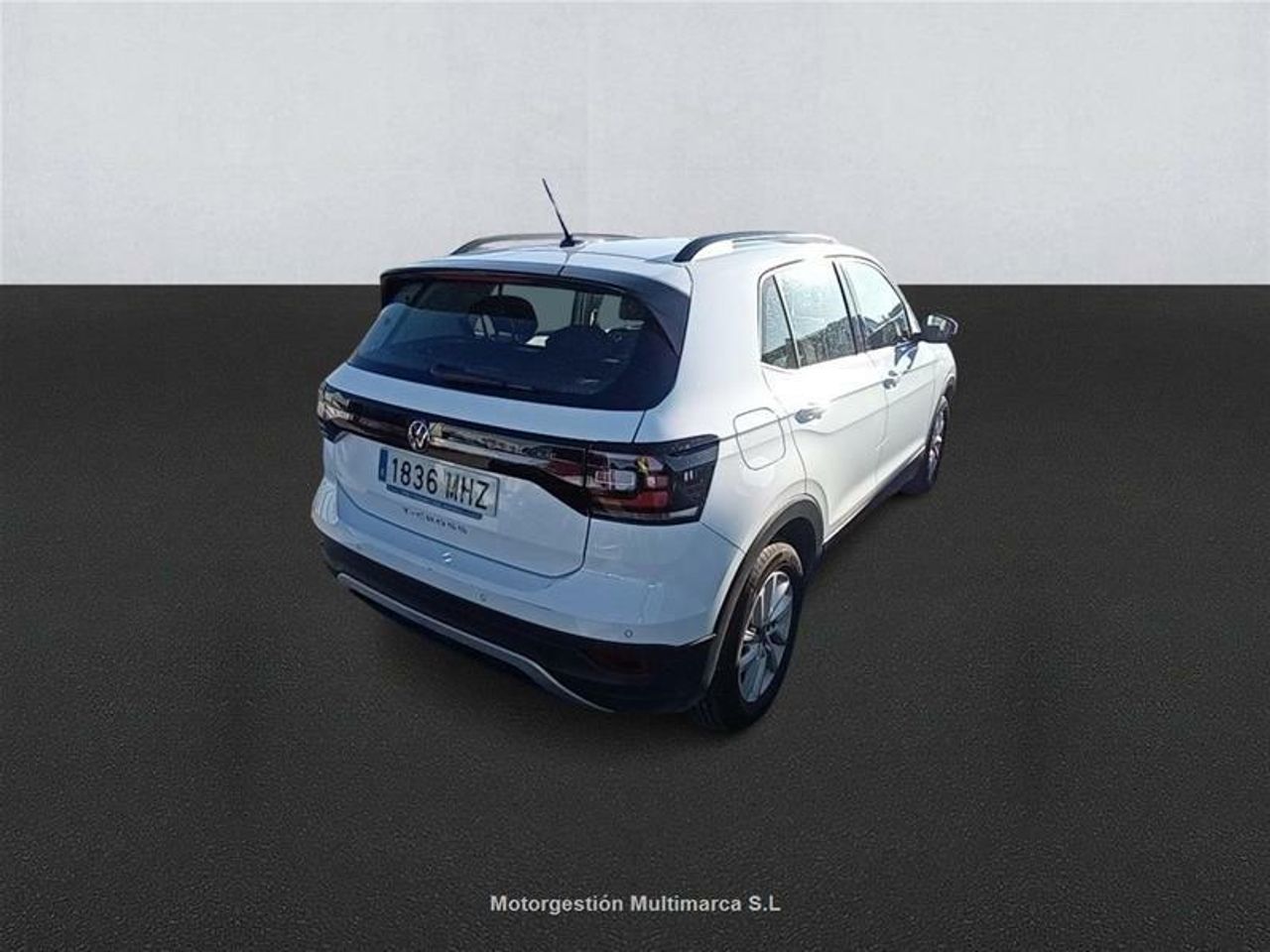 Foto Volkswagen T-Cross 4