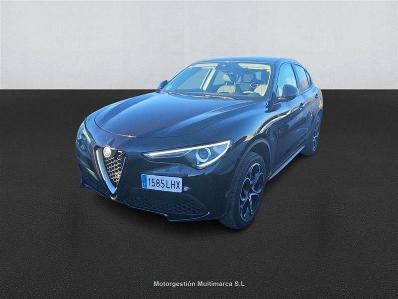 Foto Alfa Romeo Stelvio 1