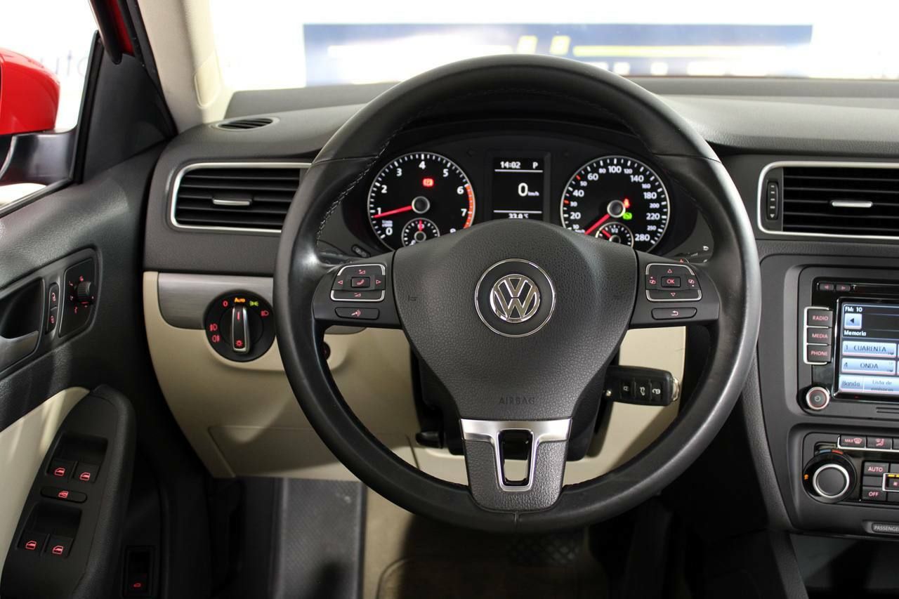 Foto Volkswagen Jetta 15
