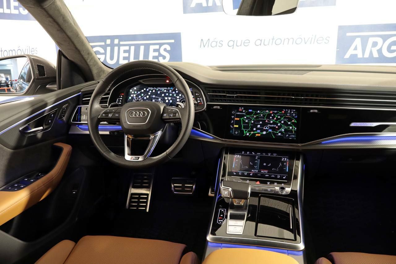 Foto Audi Q8 18