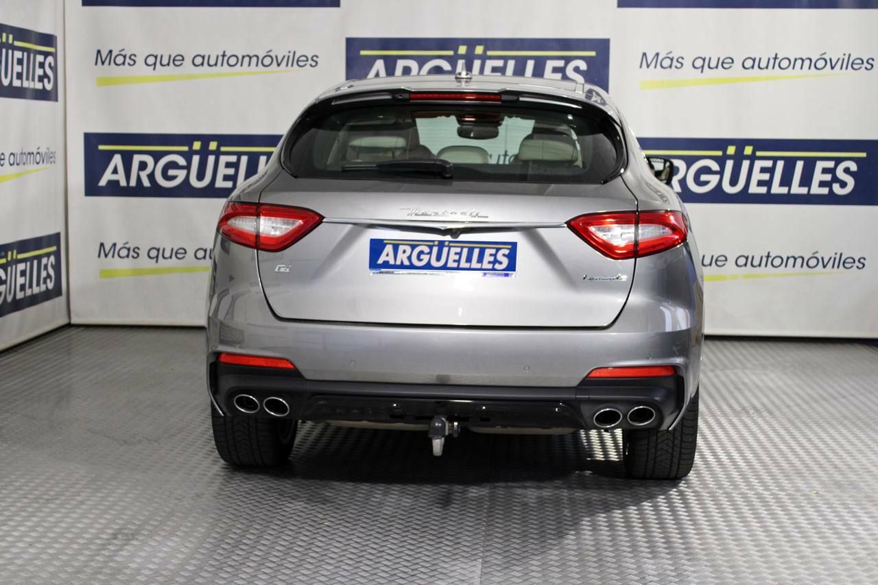 Foto Maserati Levante 4