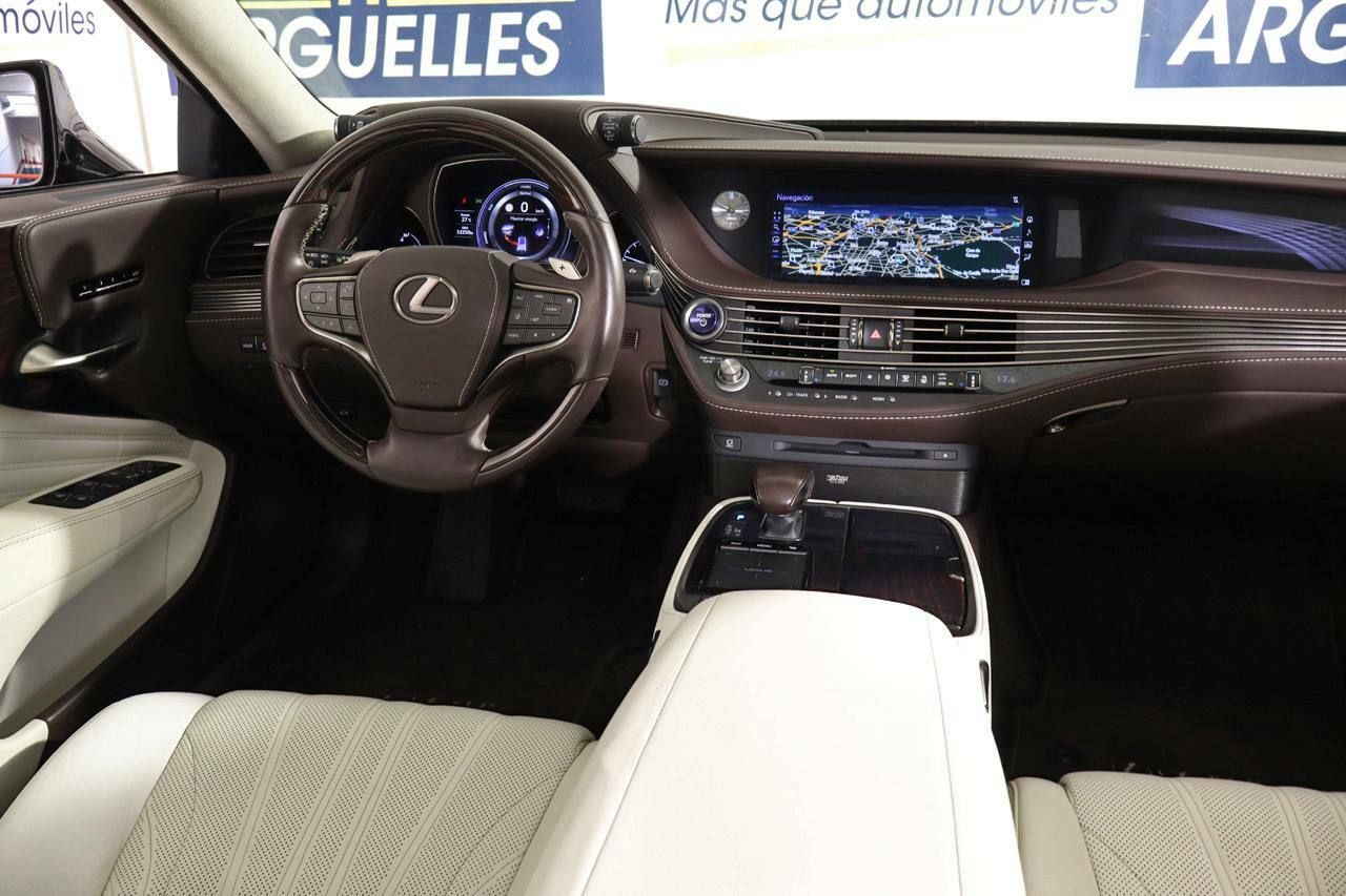 Foto Lexus LS 24