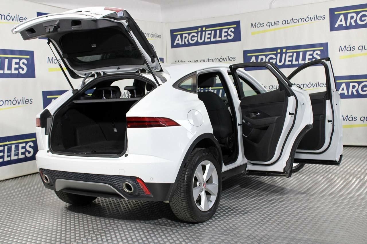 Foto Jaguar E-Pace 26