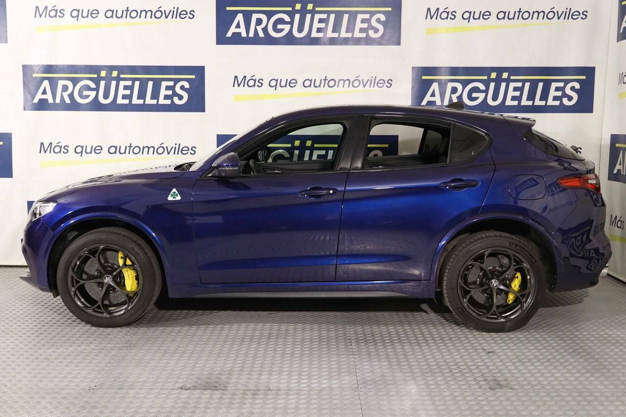 Foto Alfa Romeo Stelvio 3