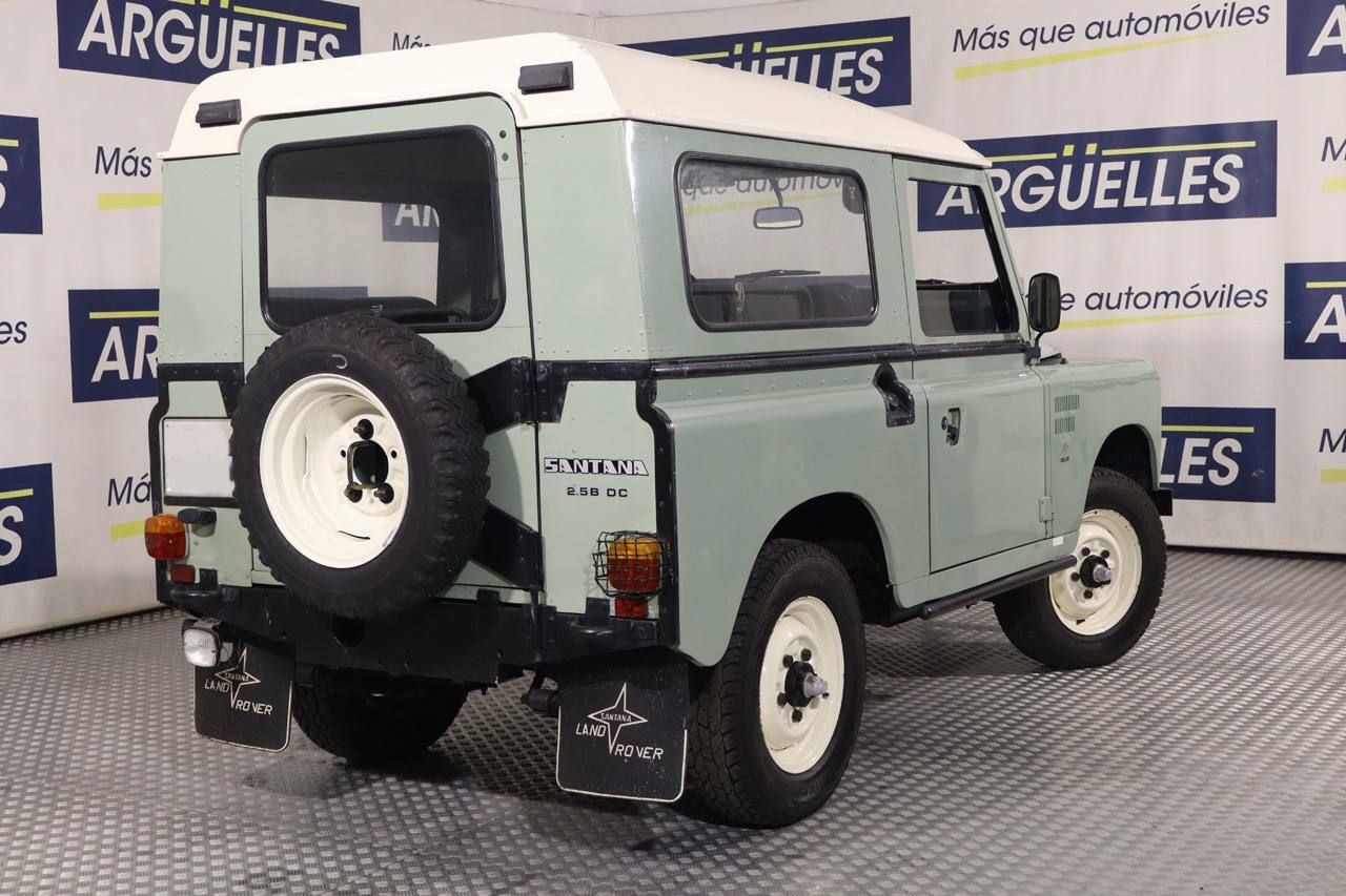 Foto Land-Rover Defender 5