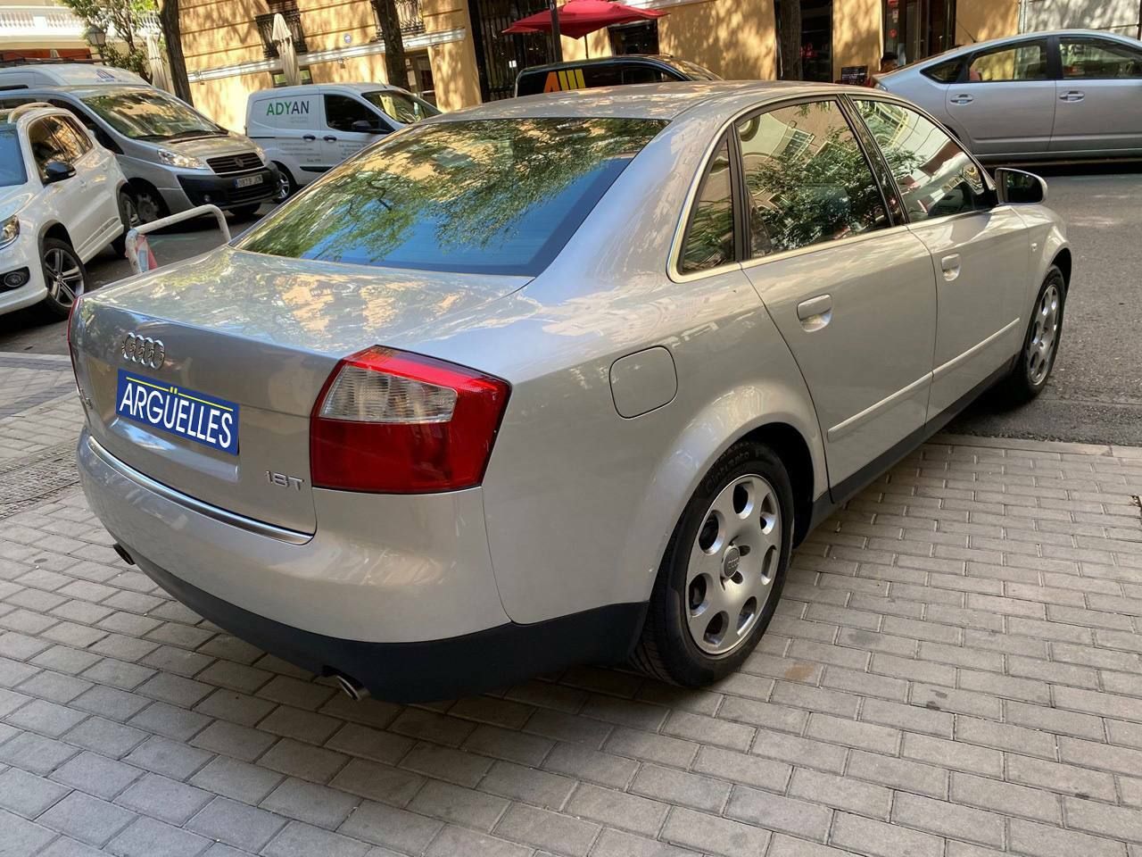 Foto Audi A4 4