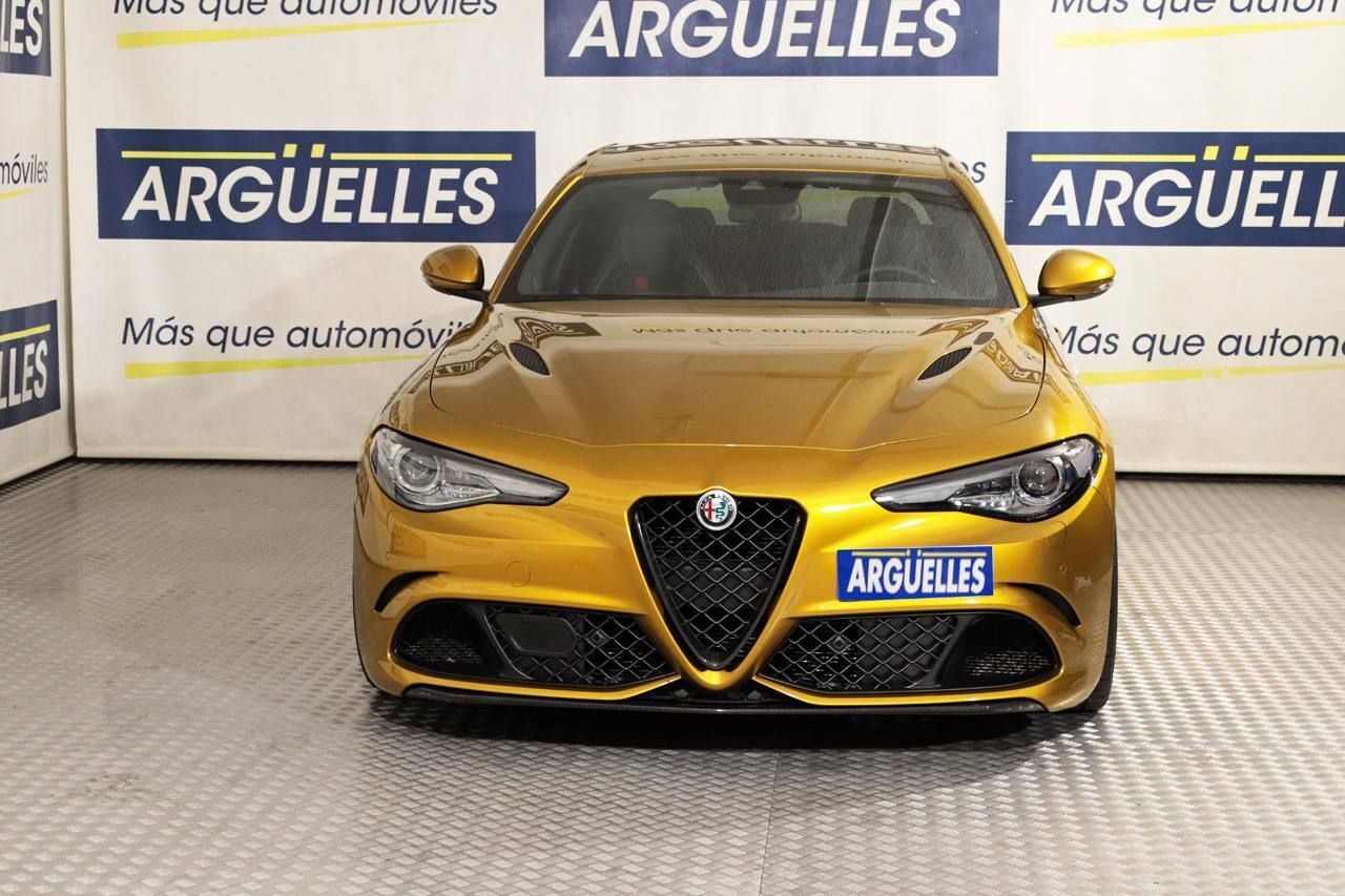 Foto Alfa Romeo Giulia 2