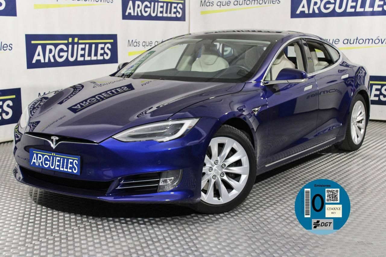 Foto Tesla Model  S 38