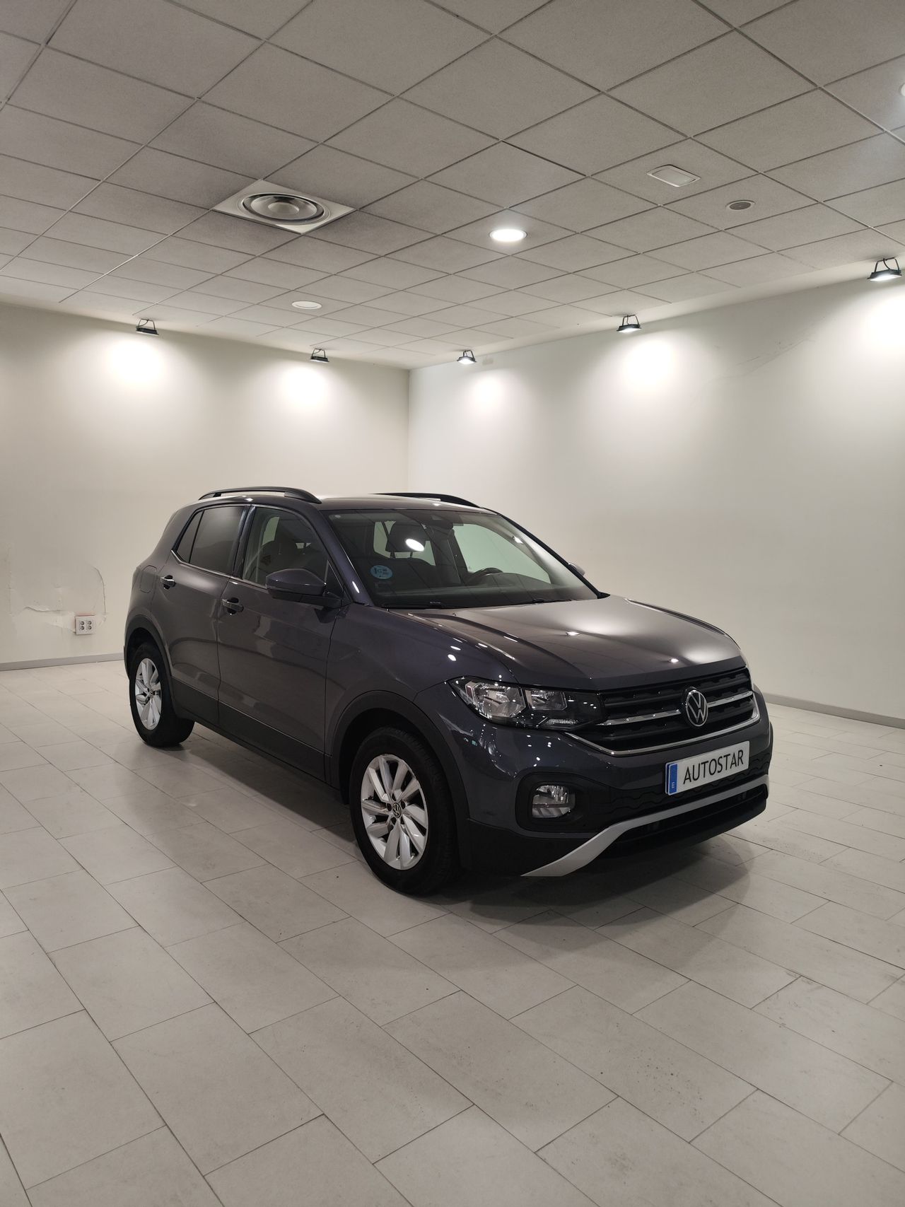 Foto Volkswagen T-Cross 1