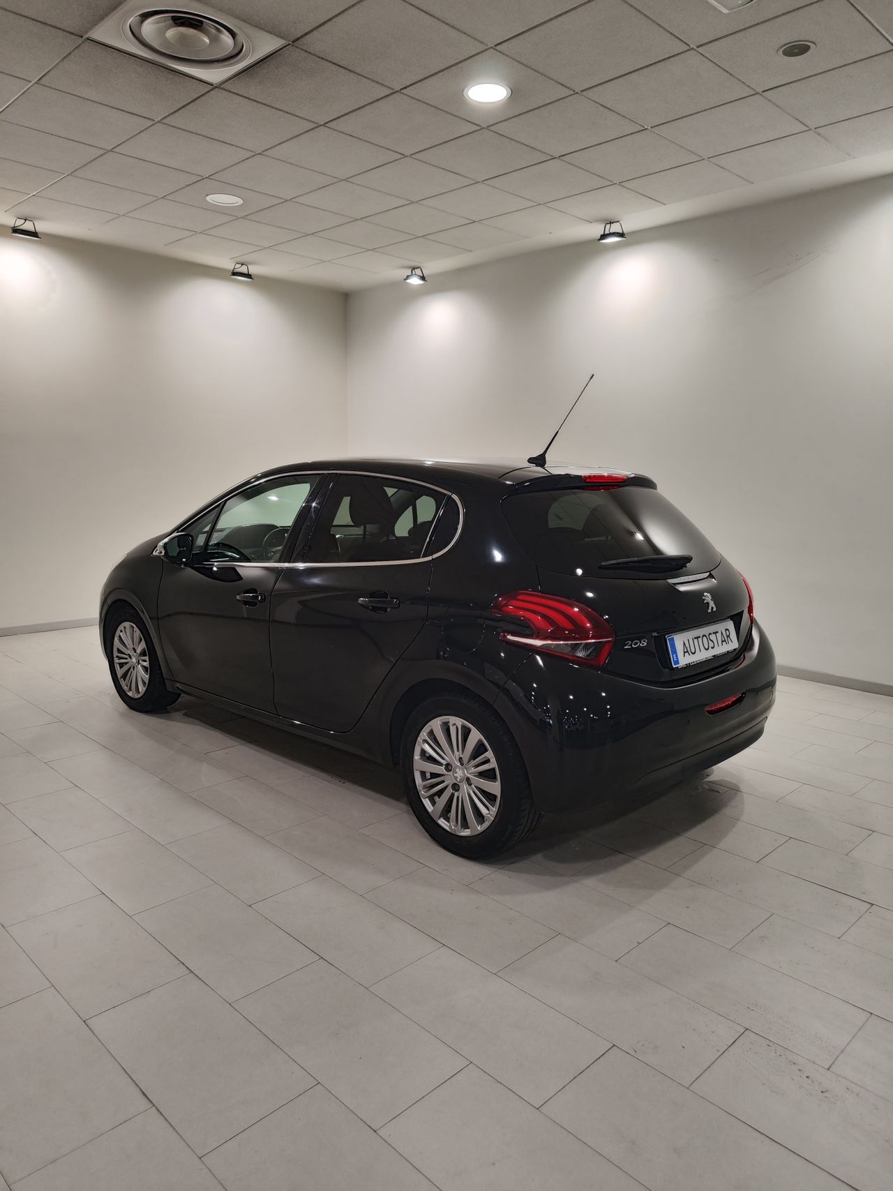 Foto Peugeot 208 14