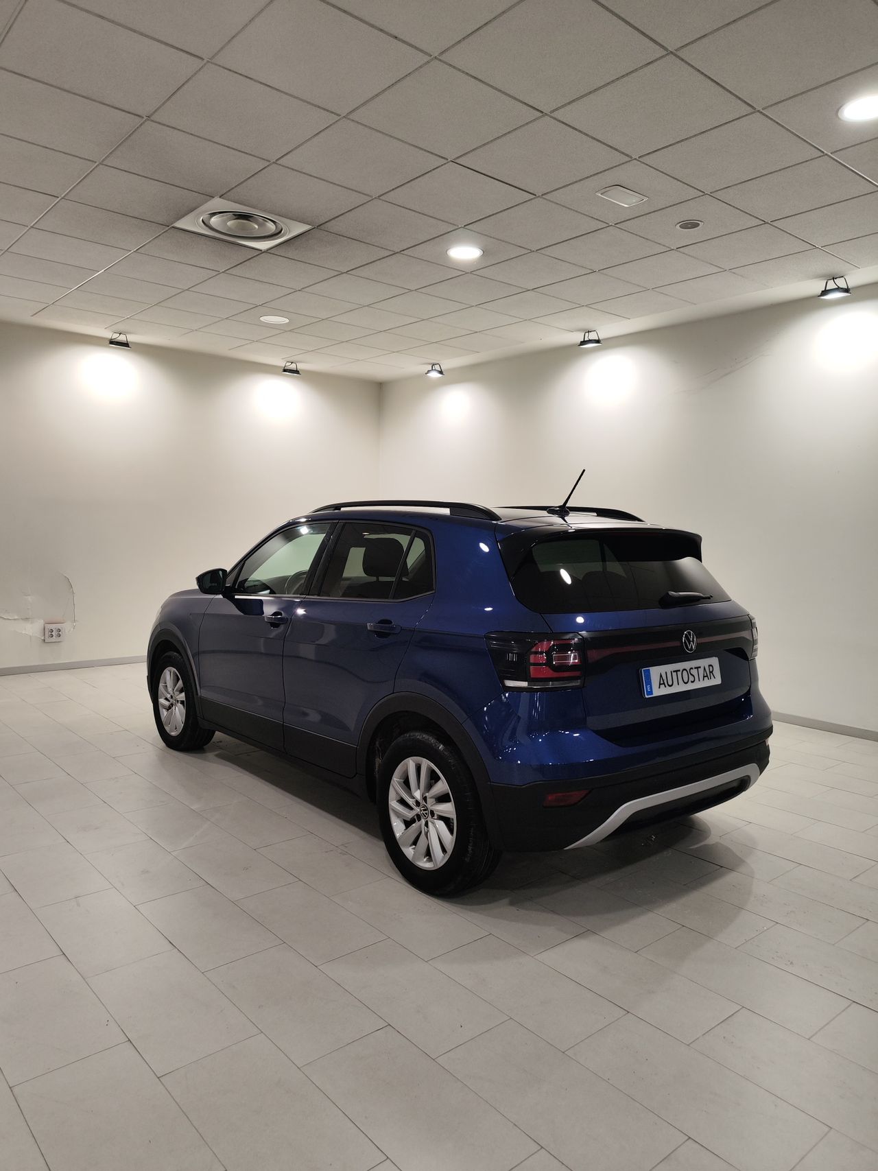 Foto Volkswagen T-Cross 17