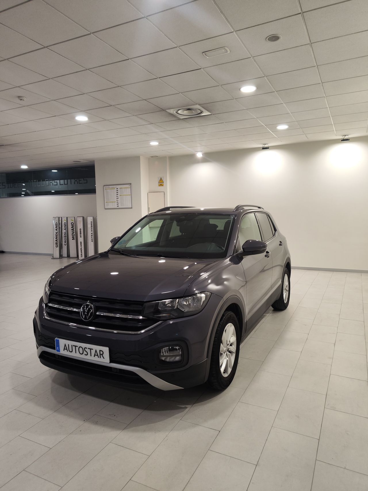 Foto Volkswagen T-Cross 5