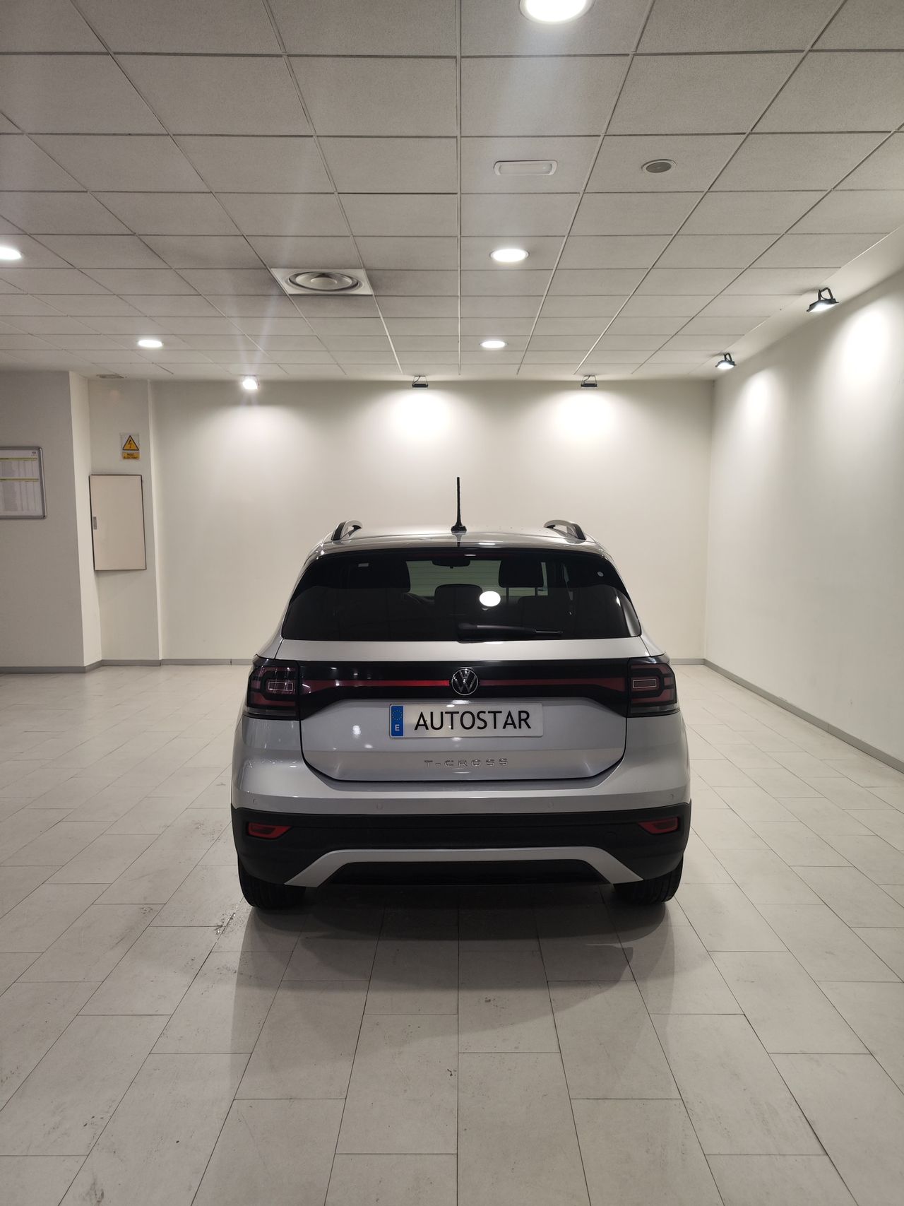 Foto Volkswagen T-Cross 18