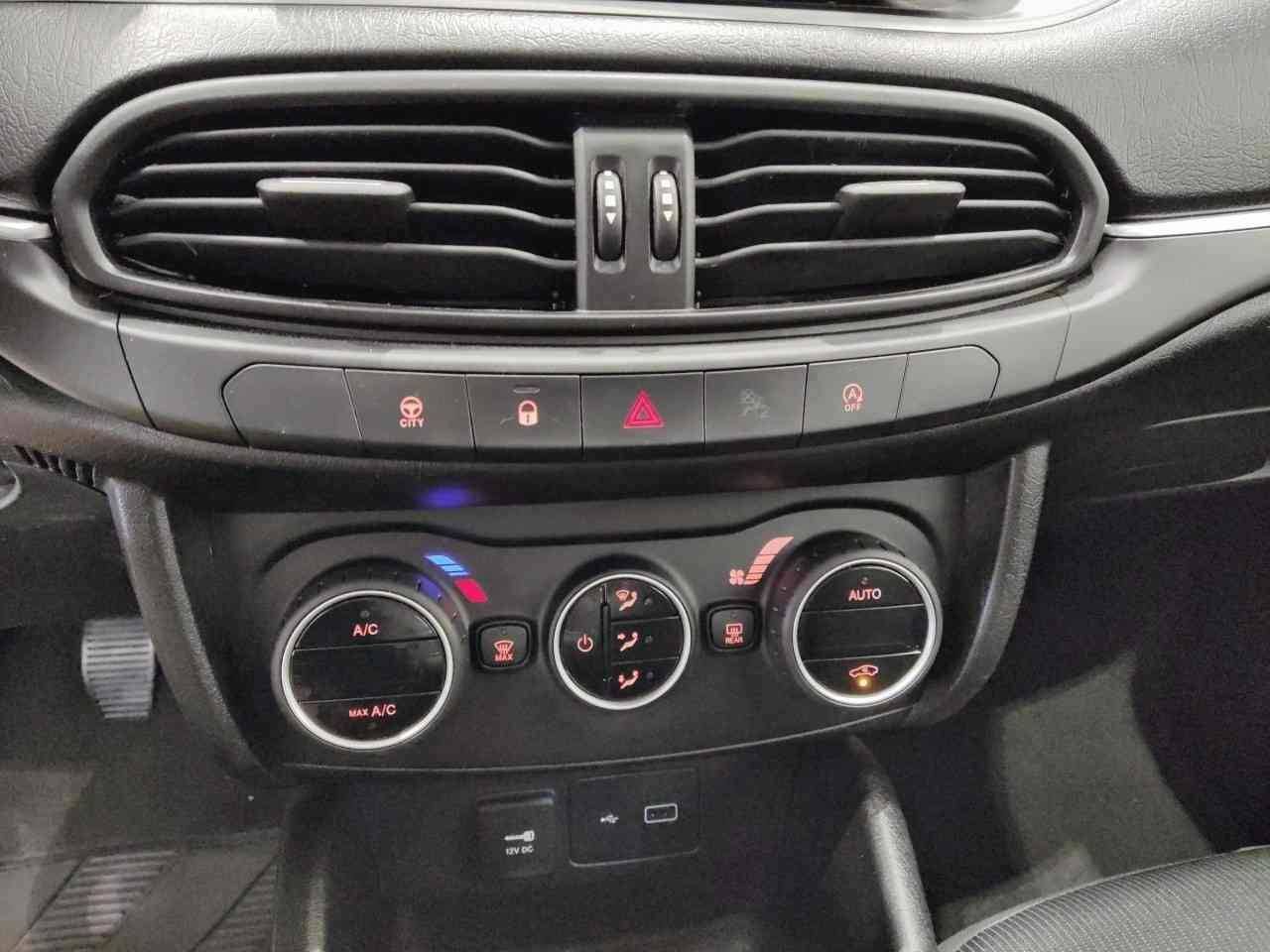 Foto Fiat Tipo 14