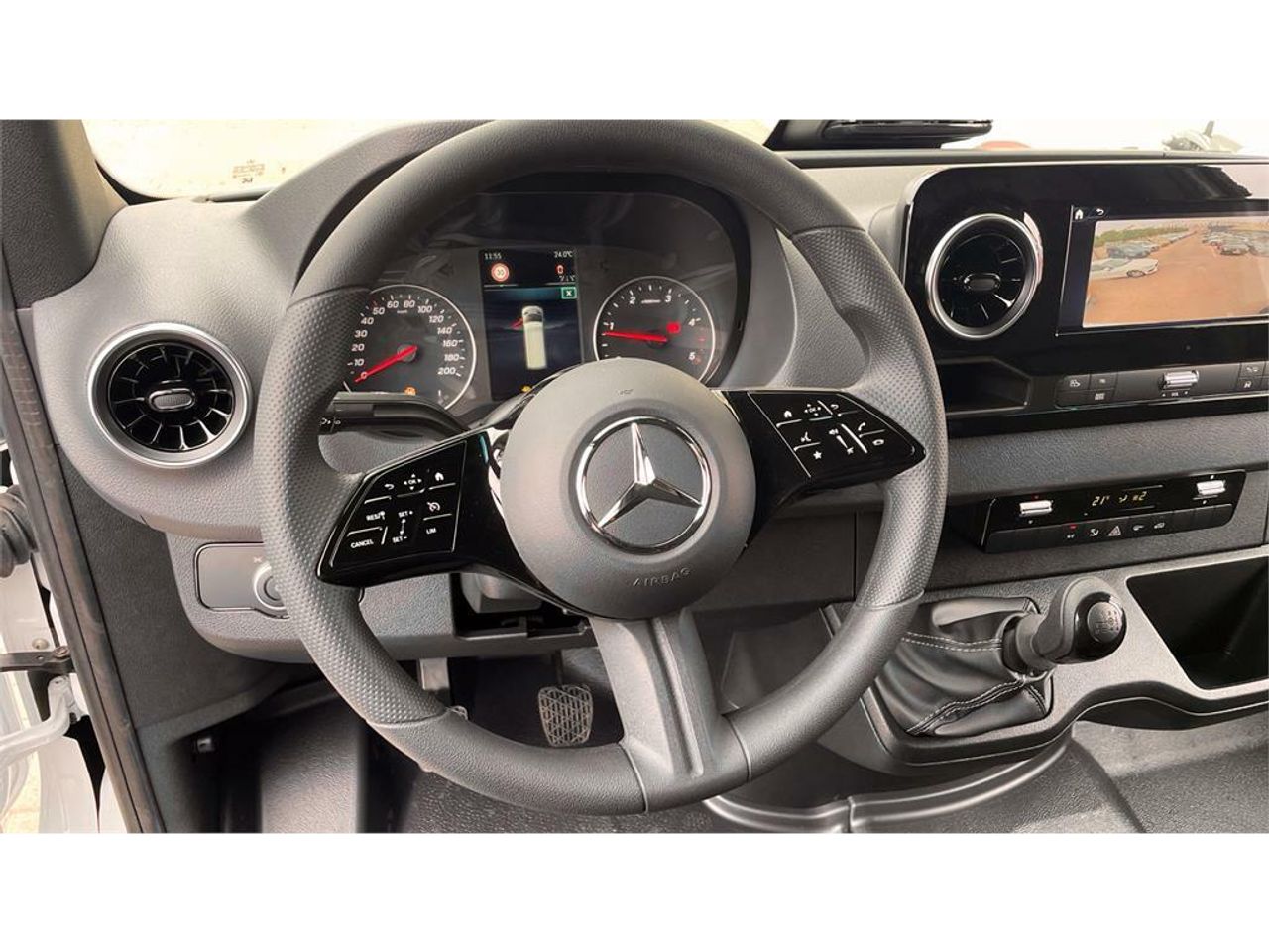 Foto Mercedes-Benz Sprinter 14