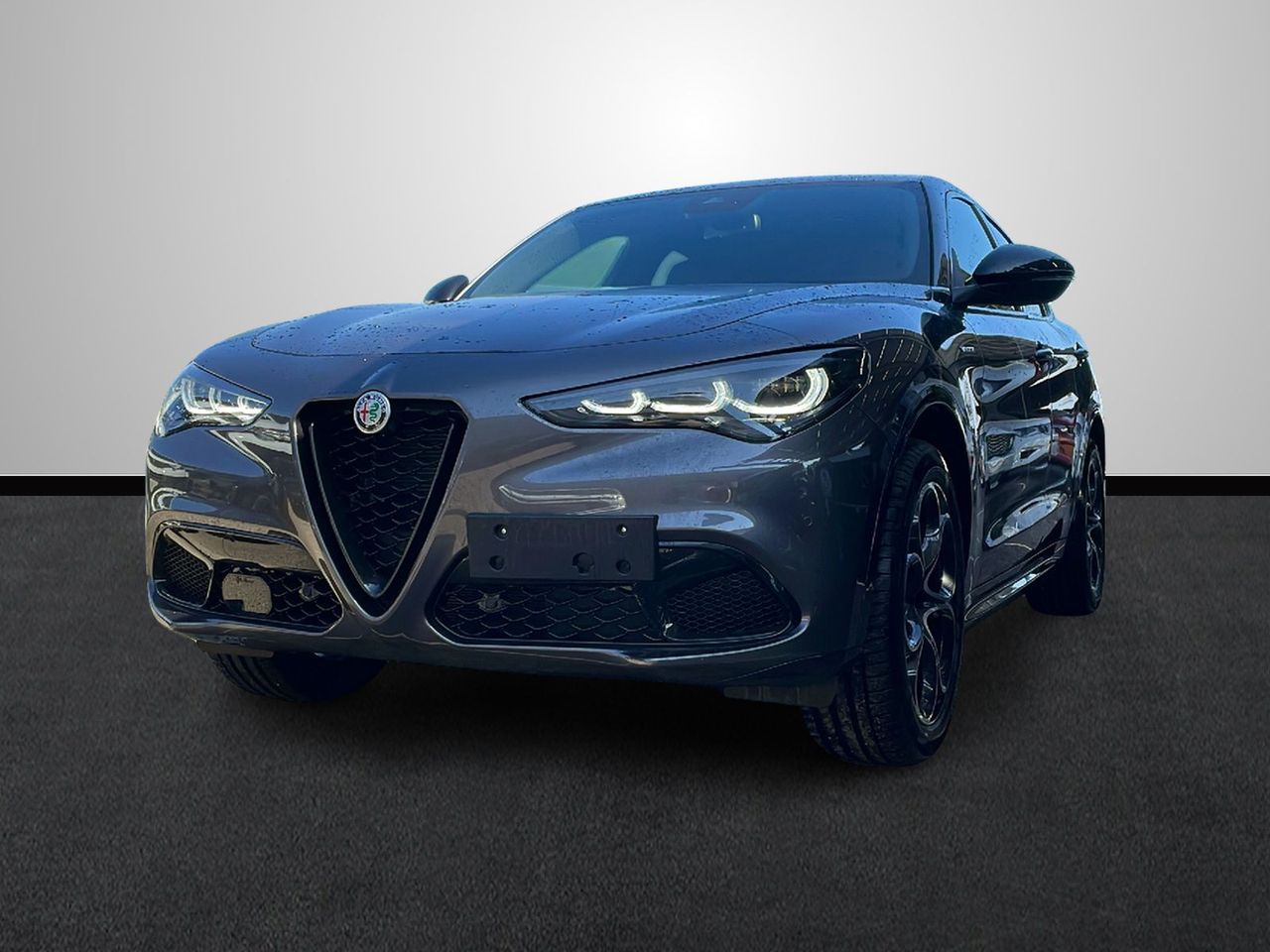 Foto Alfa Romeo Stelvio 1