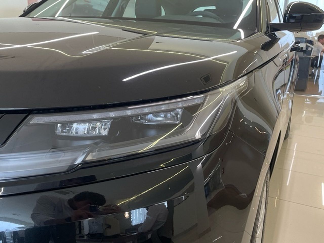 Foto Land-Rover Range Rover Velar 21