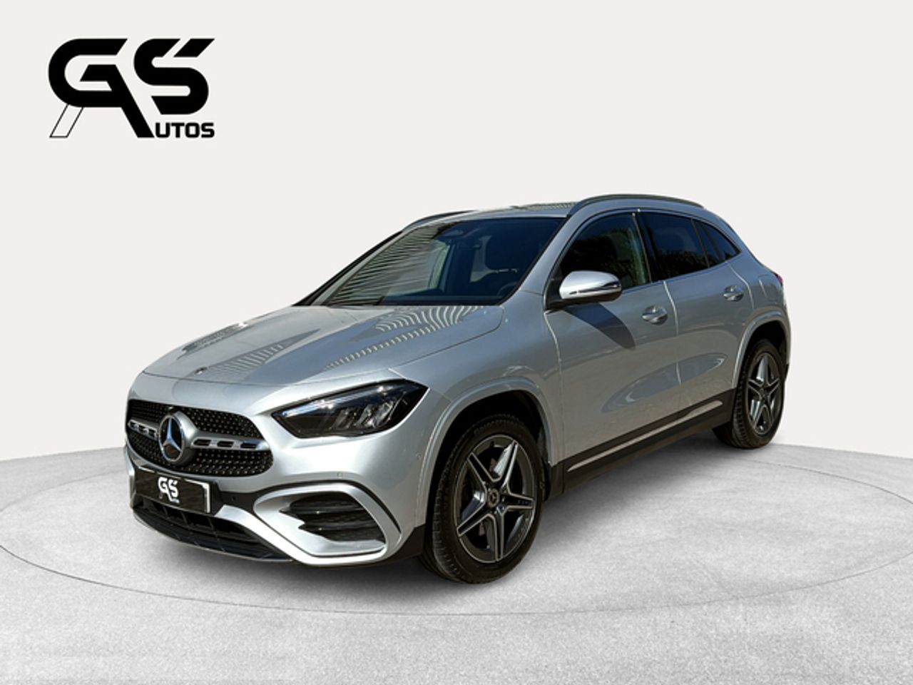 Foto Mercedes-Benz Clase GLA 1