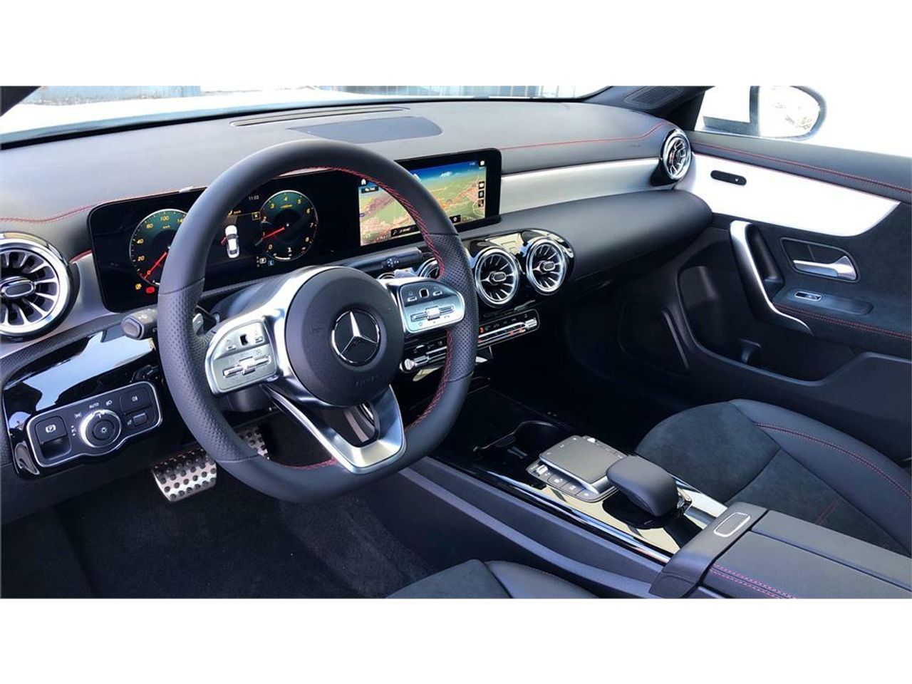 Foto Mercedes-Benz Clase CLA 7