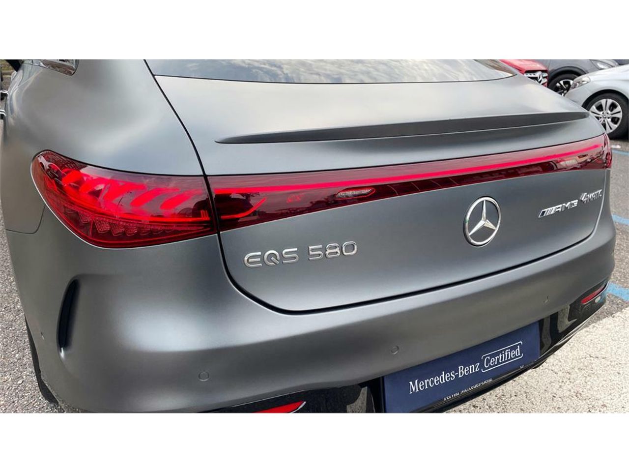 Foto Mercedes-Benz EQS 12