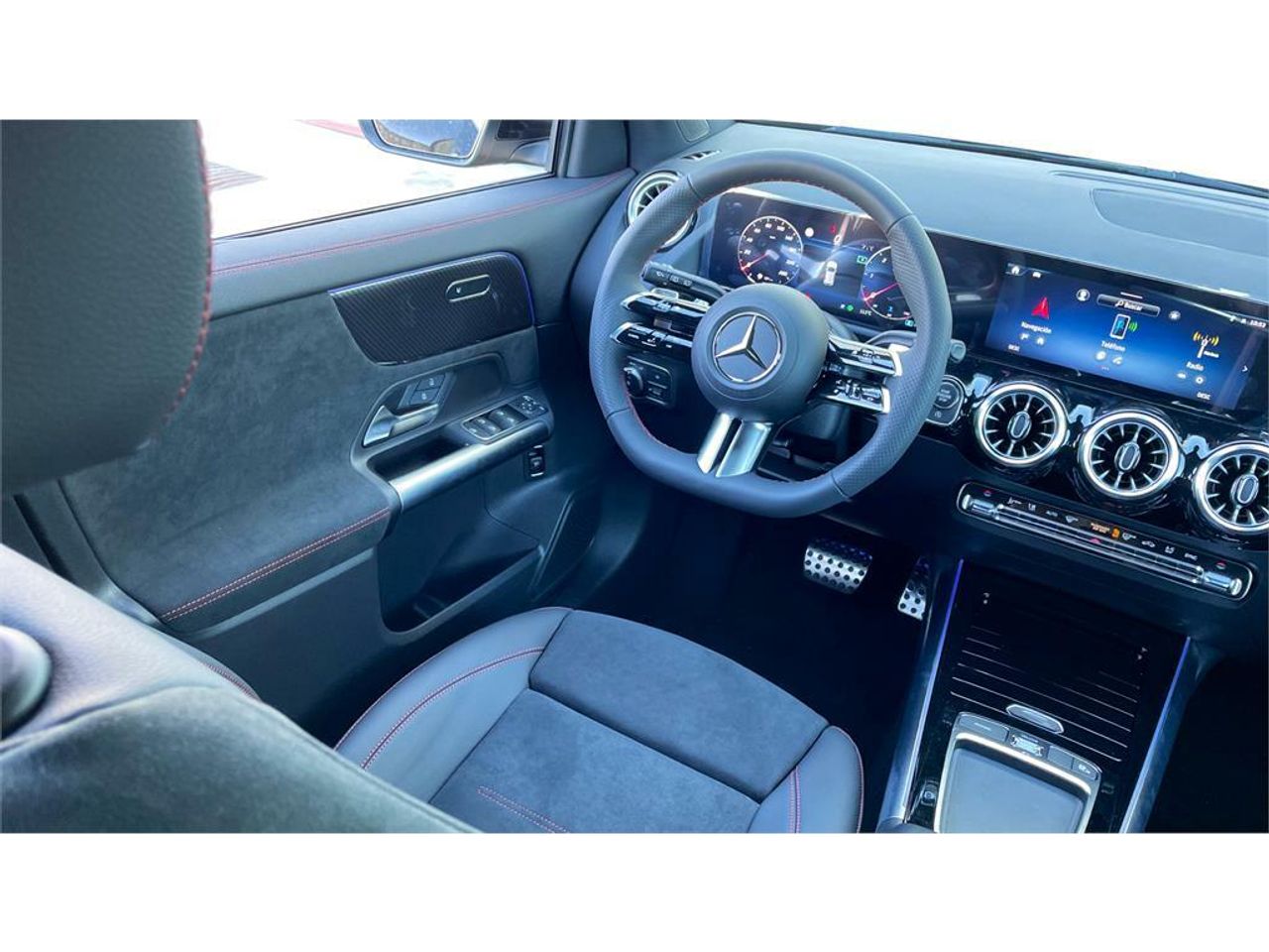 Foto Mercedes-Benz Clase GLA 10