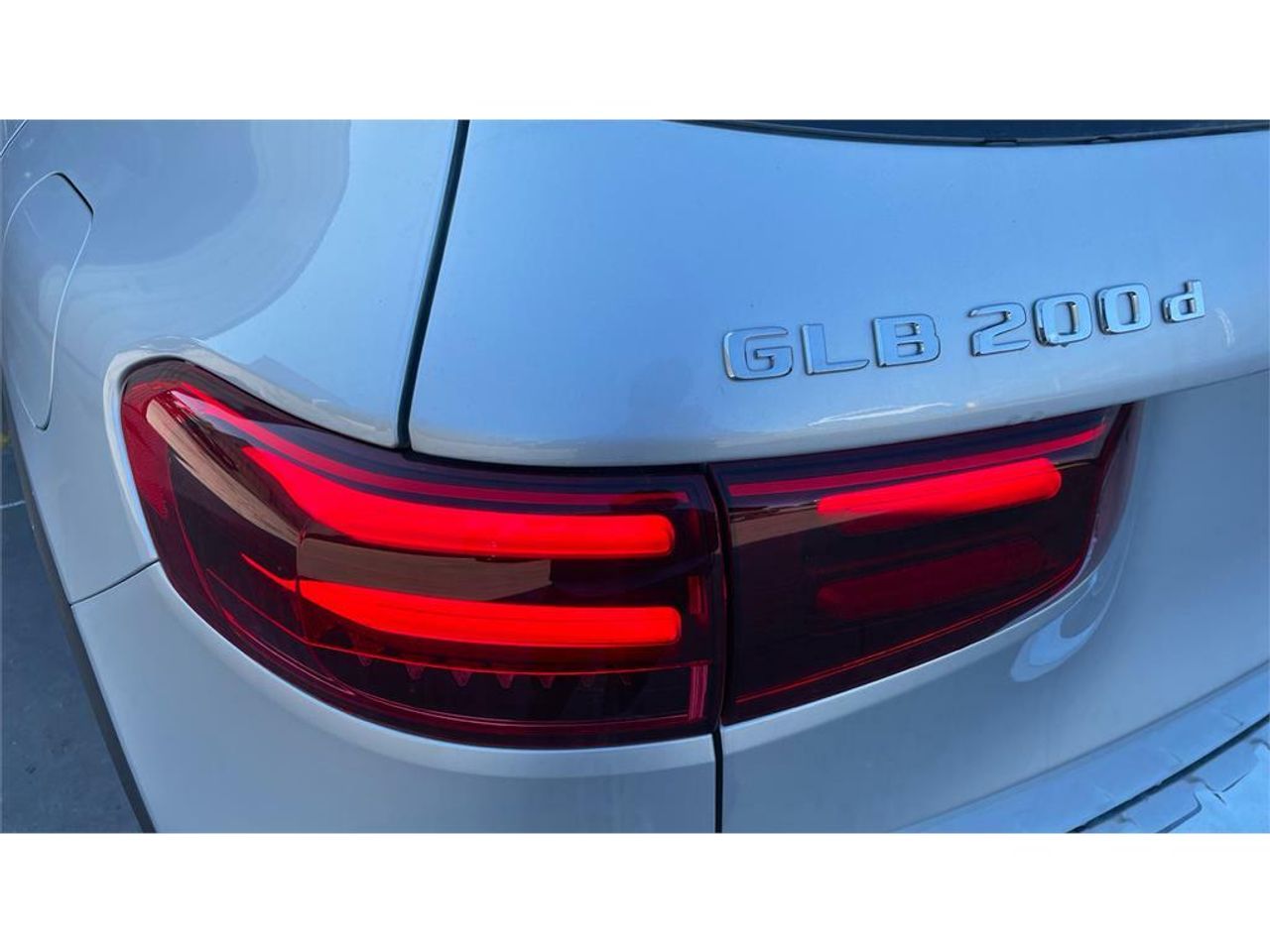 Foto Mercedes-Benz Clase GLB 18