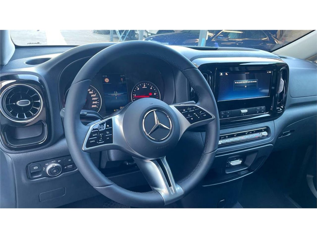 Foto Mercedes-Benz Vito 8