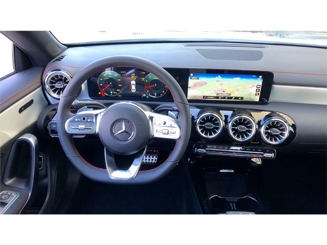 Foto Mercedes-Benz Clase CLA 9