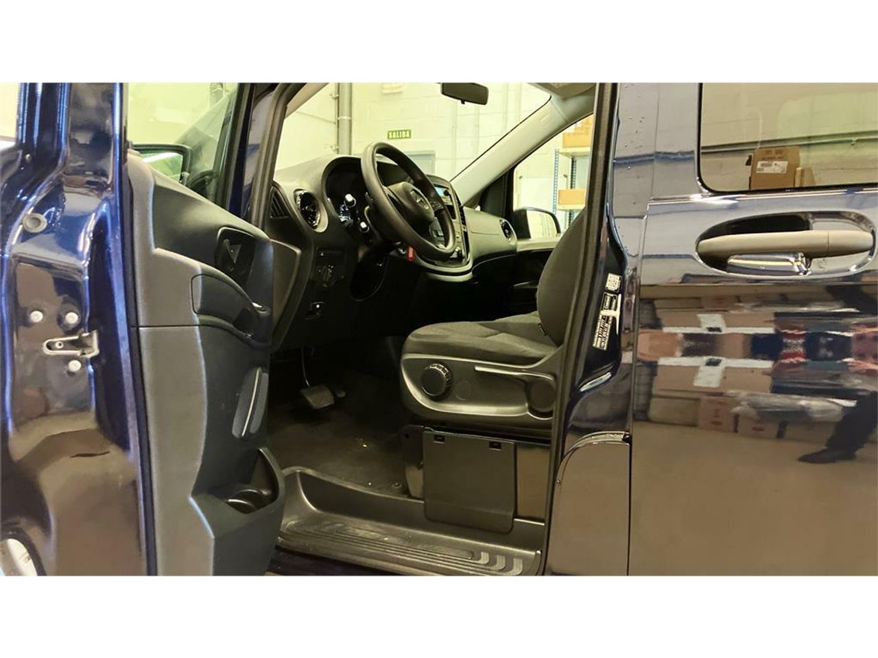 Foto Mercedes-Benz Vito 19