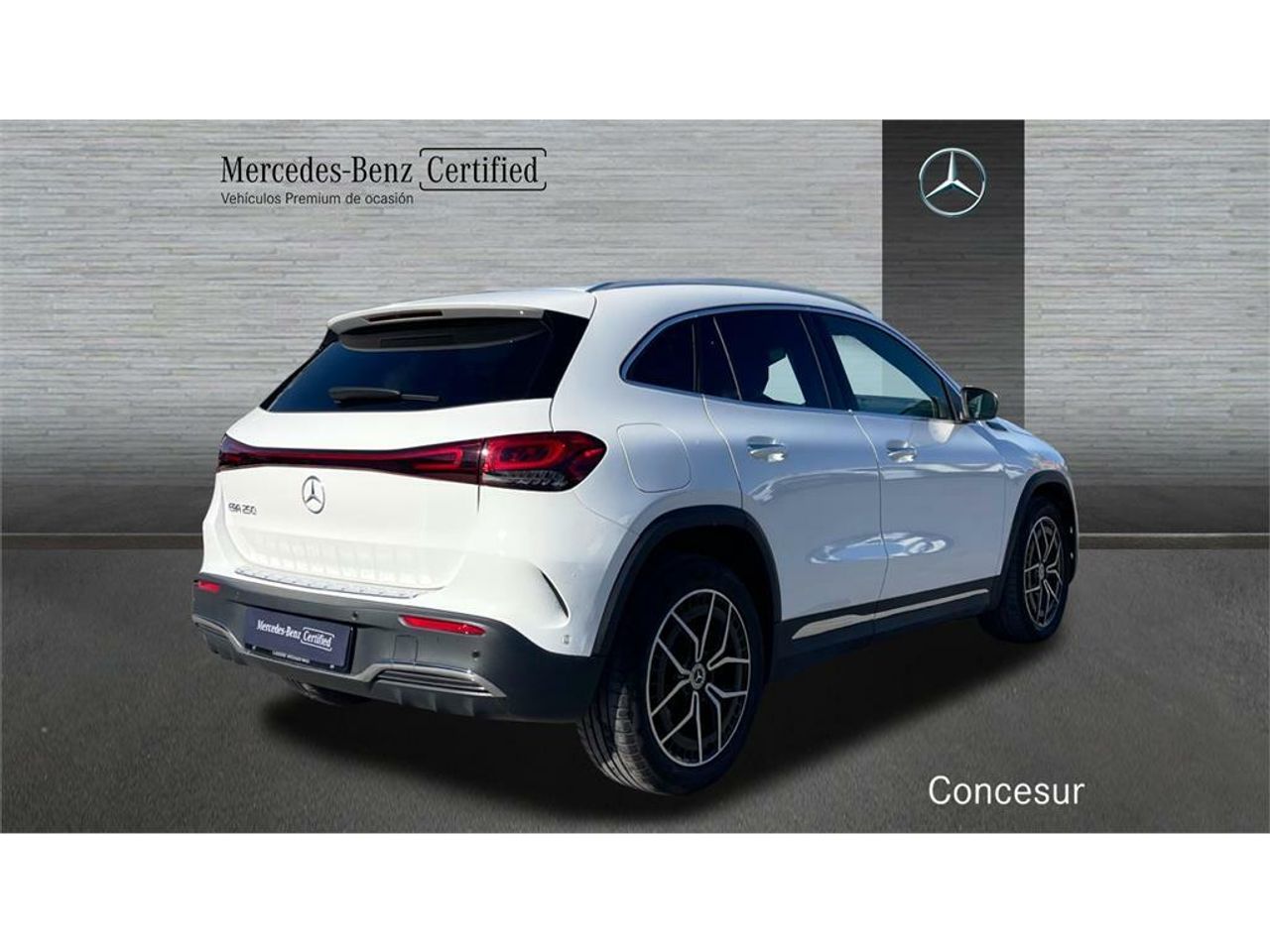 Foto Mercedes-Benz EQA 4