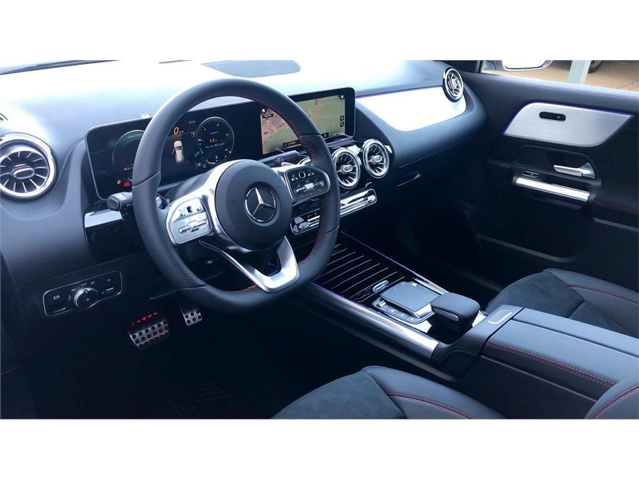 Foto Mercedes-Benz Clase GLA 10