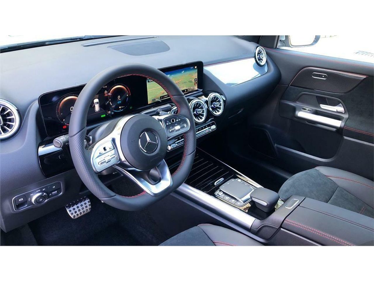 Foto Mercedes-Benz Clase GLA 6